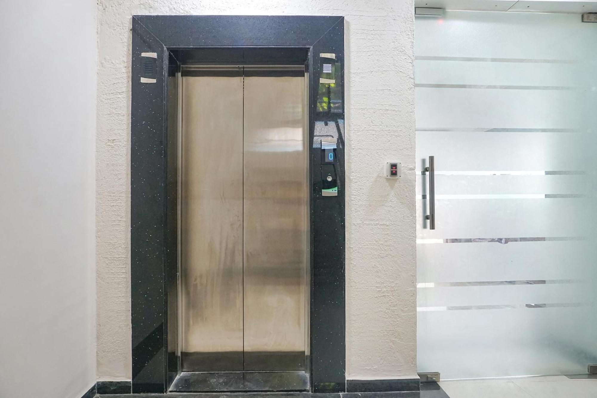 Fabhotel Emersion Residency - High Street Near Laxman Nagar, Baner Pune Ngoại thất bức ảnh
