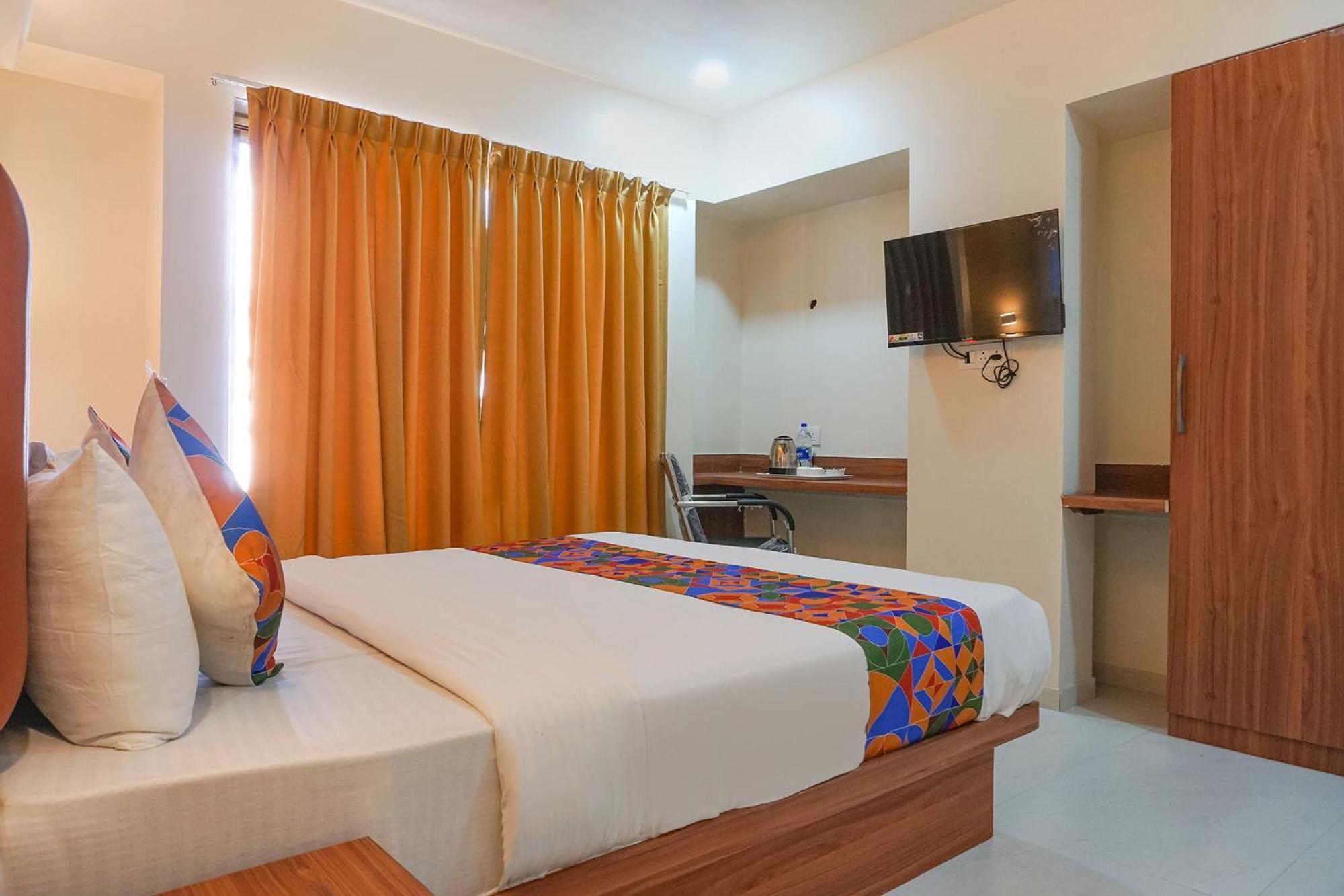 Fabhotel Emersion Residency - High Street Near Laxman Nagar, Baner Pune Ngoại thất bức ảnh