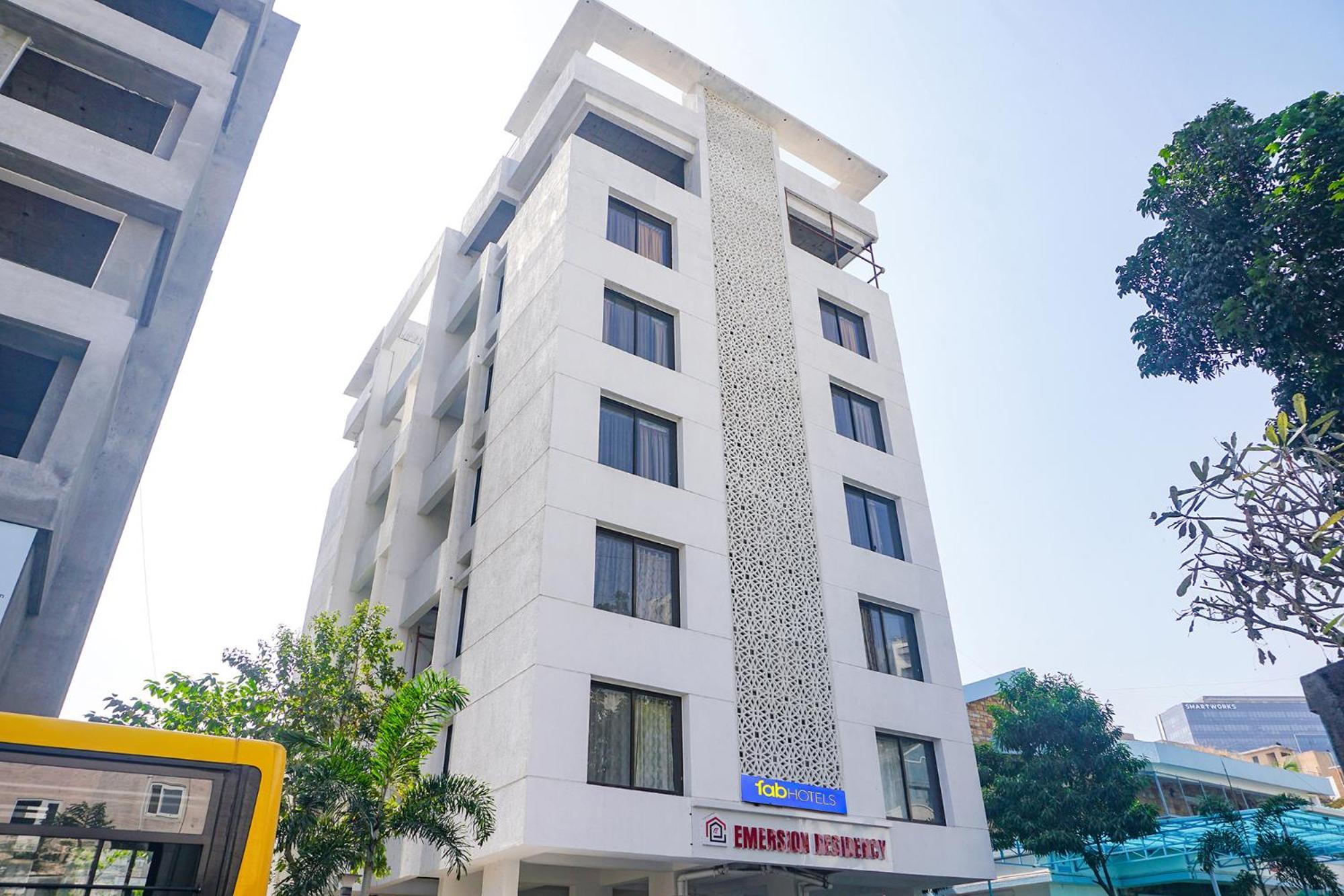 Fabhotel Emersion Residency - High Street Near Laxman Nagar, Baner Pune Ngoại thất bức ảnh